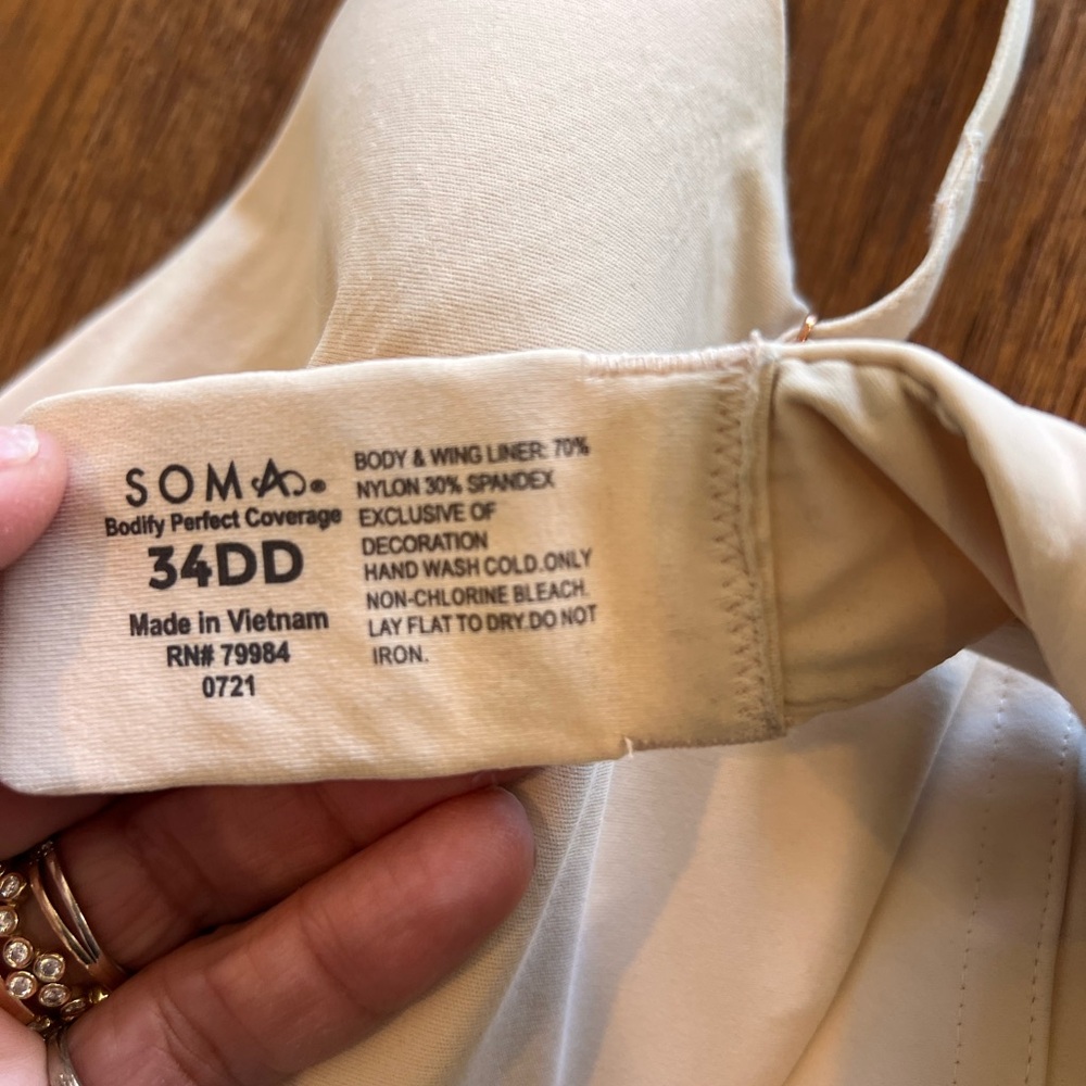 Soma Bodily Perfect Coverage Bra NEVER WORN 34DD